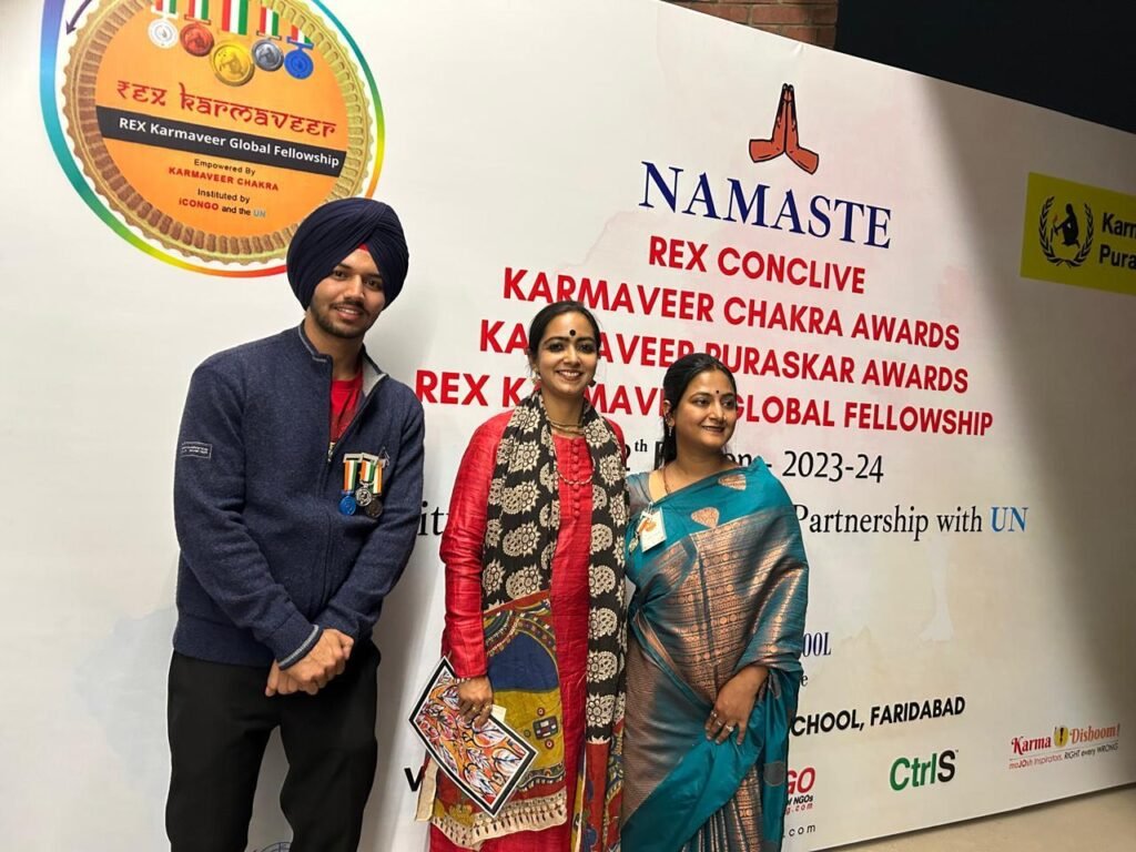 Dr. Anubha Awarded (The jhola woman – jholapreneur) Rex Karamveer Chakra Gold 2022